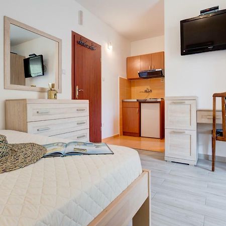 Apartments Radojevic Petrovac Εξωτερικό φωτογραφία