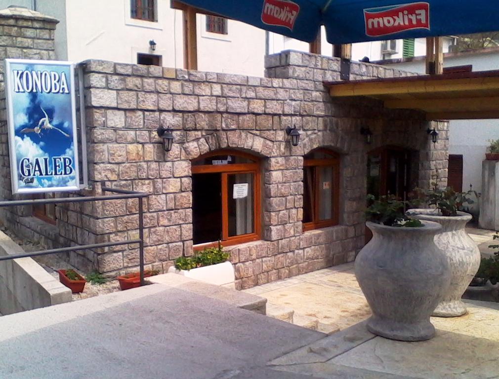 Apartments Radojevic Petrovac Εξωτερικό φωτογραφία